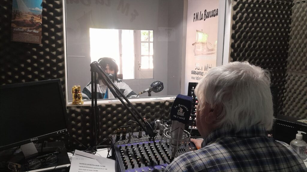 MARIANO EN LA RADIO