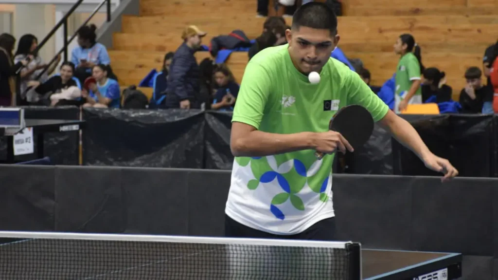 El Alto Valle recibe un nuevo regional de tenis de mesa