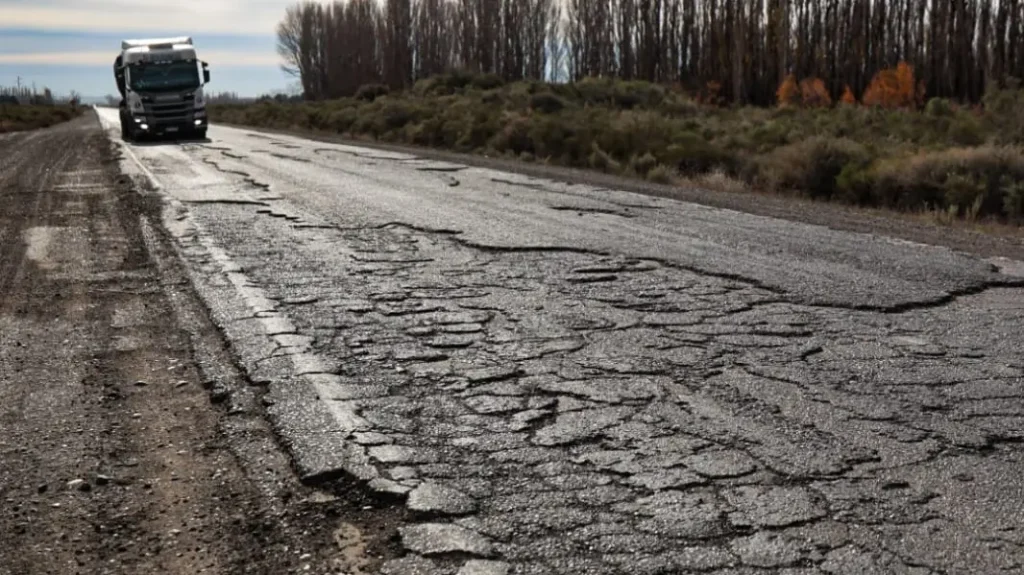 Rutas 22 y 151 financiamiento para recuperar los tramos críticos