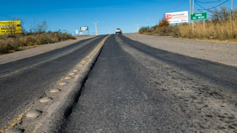 Rutas 22 y 151 Weretilneck pidió “paciencia” y planteó un plan a 50 años